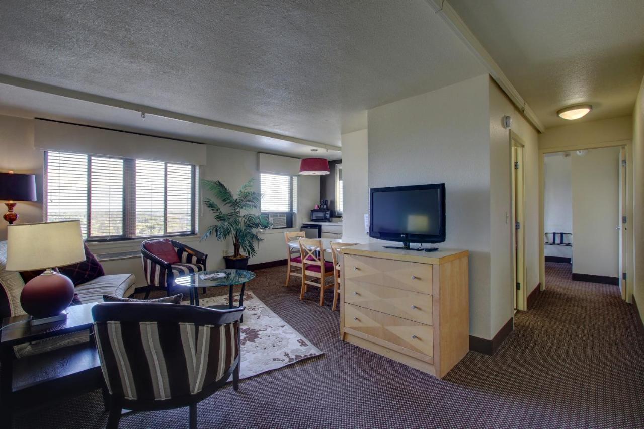 Elite King Suite at Inlet Tower Hotel And Suites