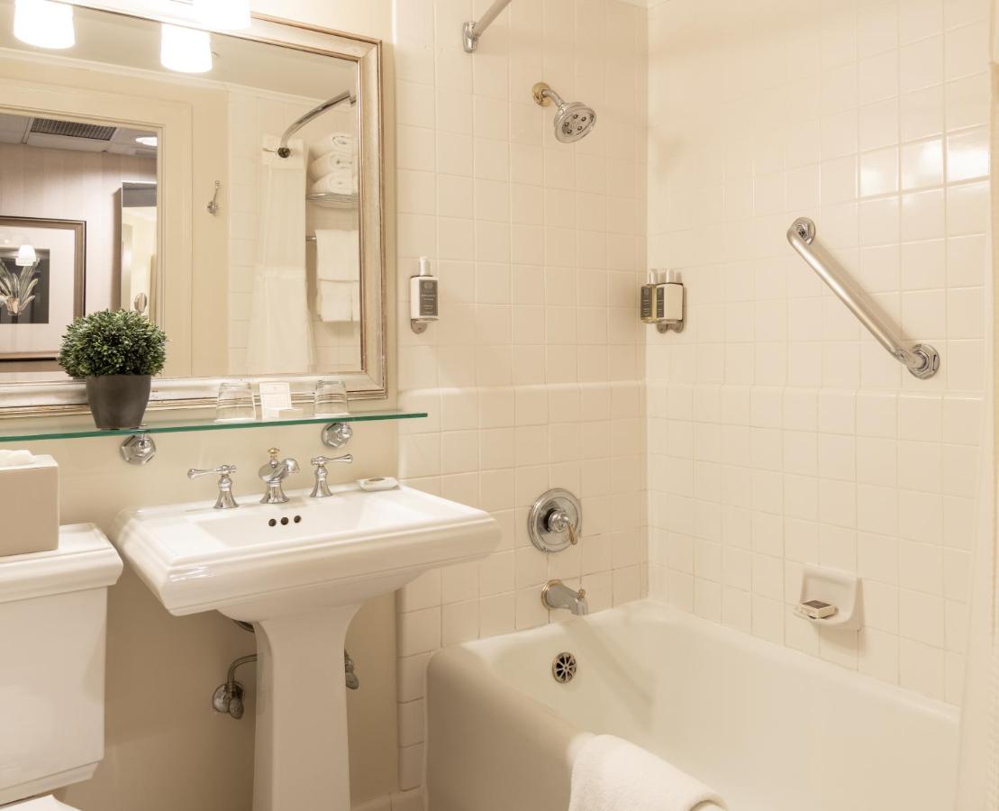 King Suite at Mayflower Park Hotel