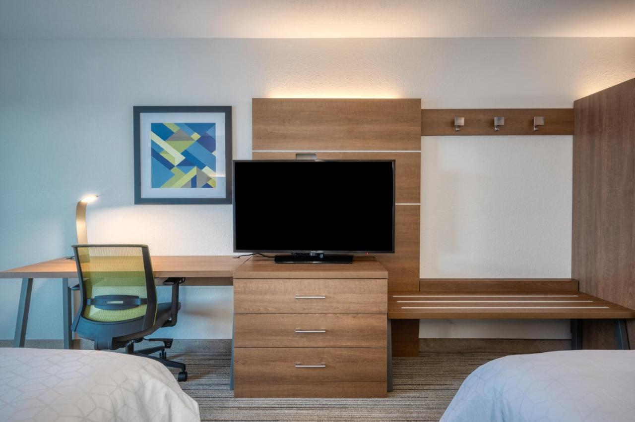 Queen Room with Two Queen Beds Suite - Non-Smoking at Holiday Inn Express Hotel & Suites Greenville by IHG