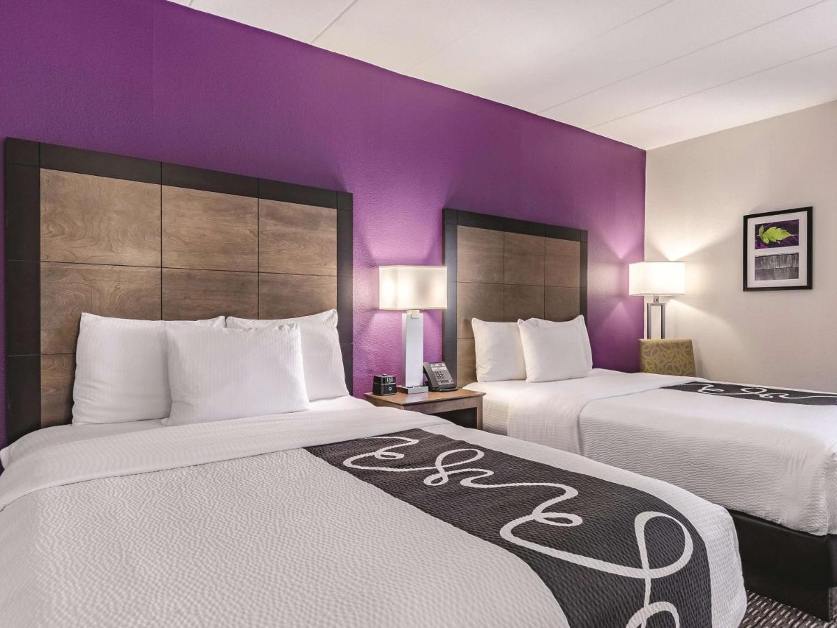 Deluxe Queen Room with Two Queen Beds at La Quinta Inn & Suites by Wyndham Warwick Providence Airport