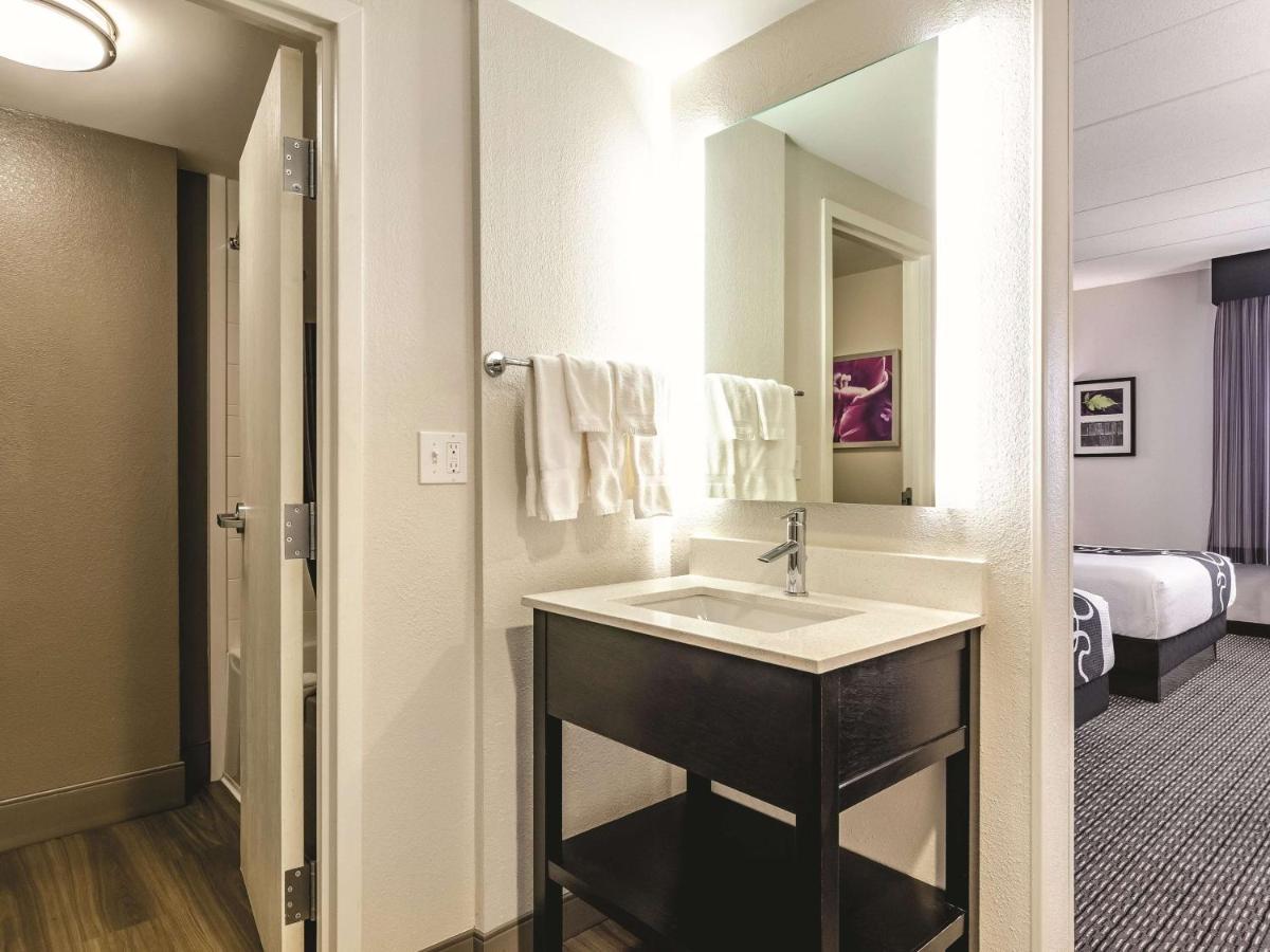 Deluxe Queen Room with Two Queen Beds at La Quinta Inn & Suites by Wyndham Warwick Providence Airport