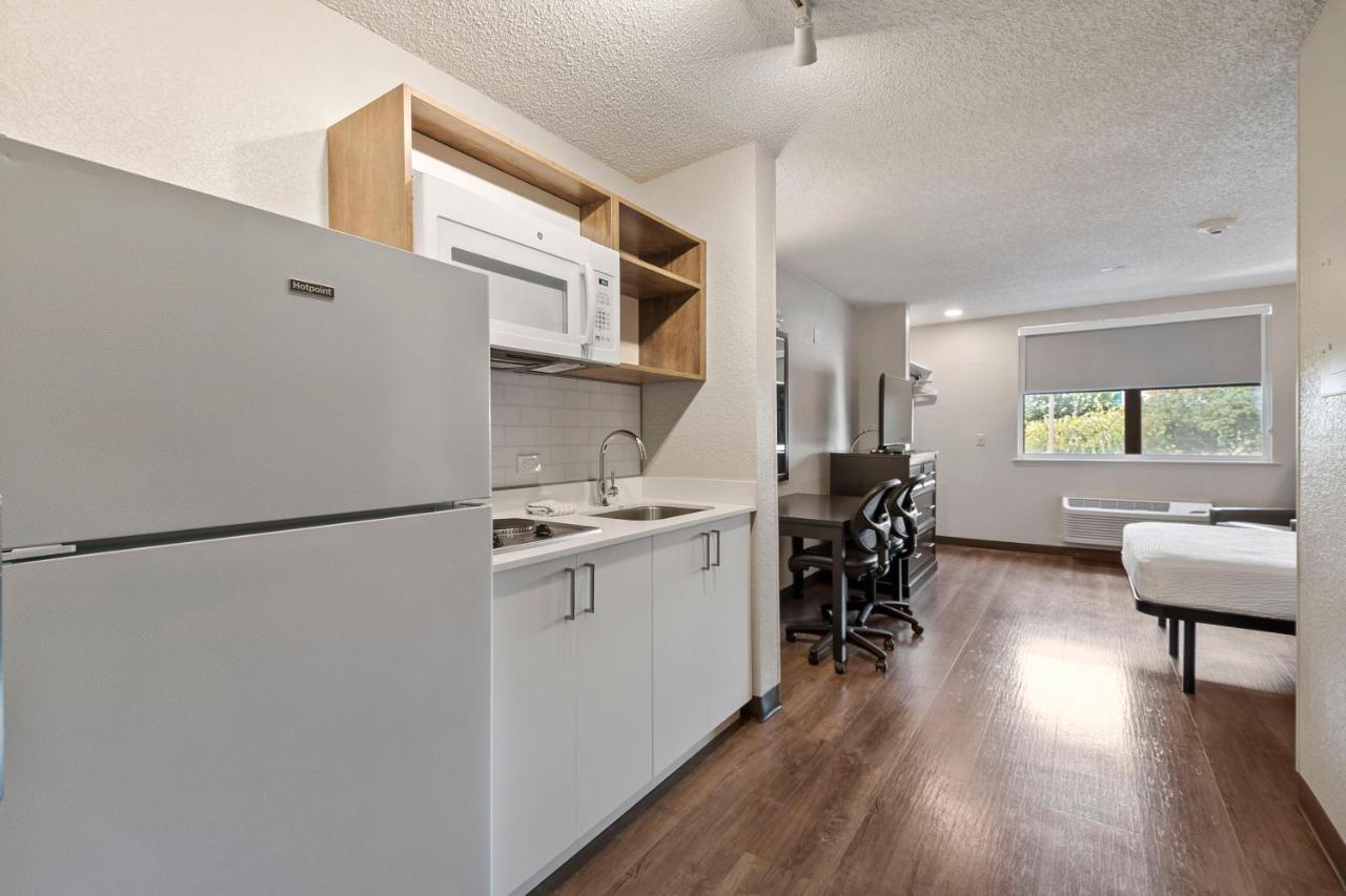 Queen Studio - Non-Smoking at Extended Stay America Premier Suites Miami Downtown Brickell