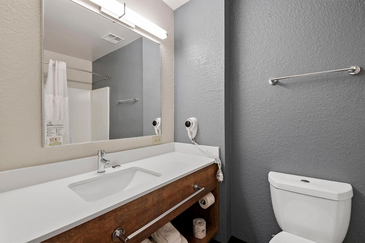 Queen Studio - Non-Smoking at Extended Stay America Premier Suites Miami Downtown Brickell