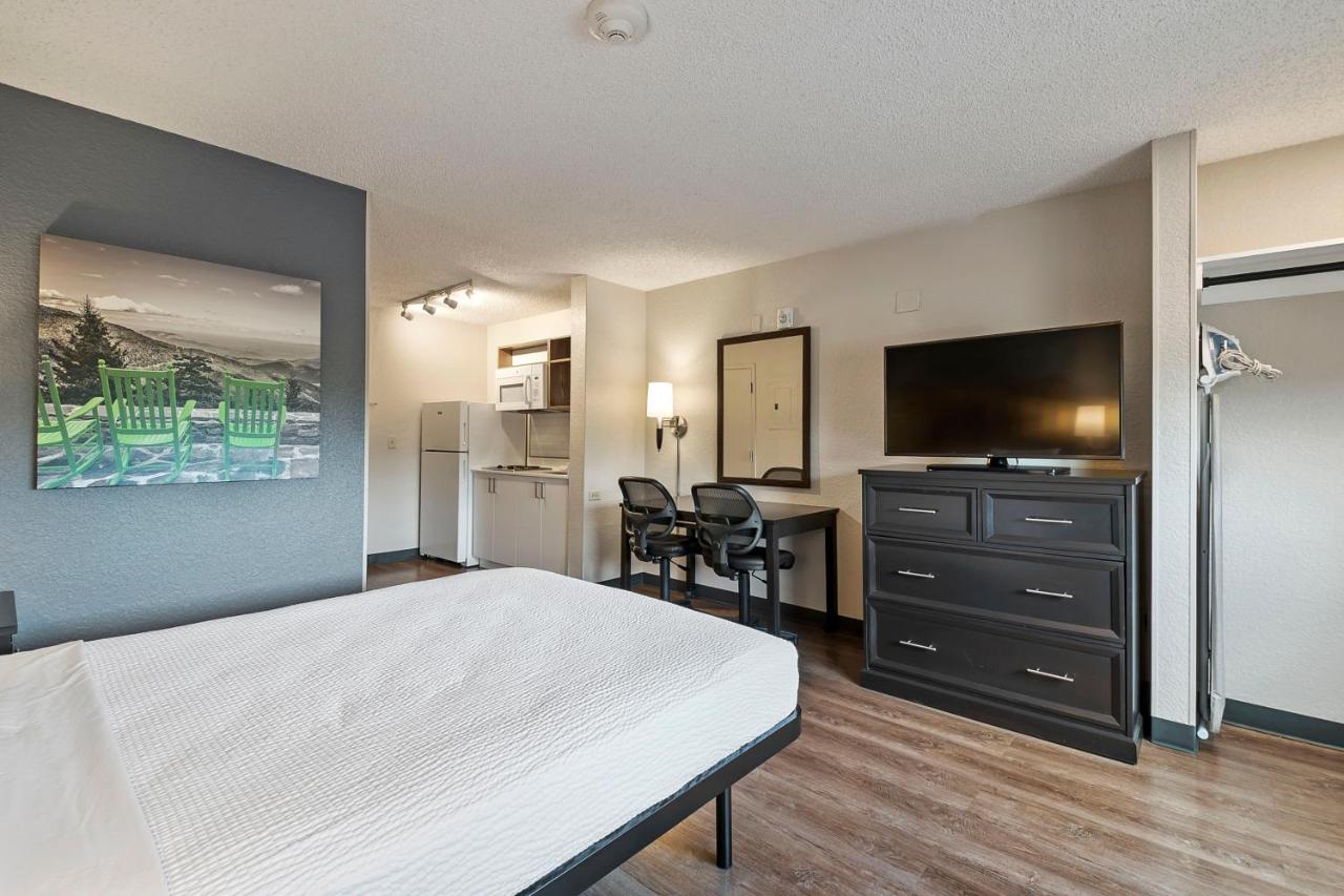 Queen Studio - Non-Smoking at Extended Stay America Premier Suites Miami Downtown Brickell