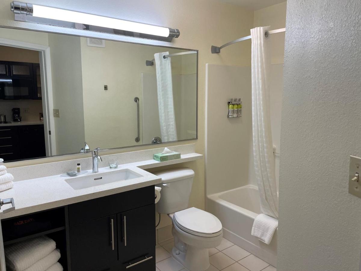 Suite Selected at Check In at Candlewood Suites East Lansing by IHG