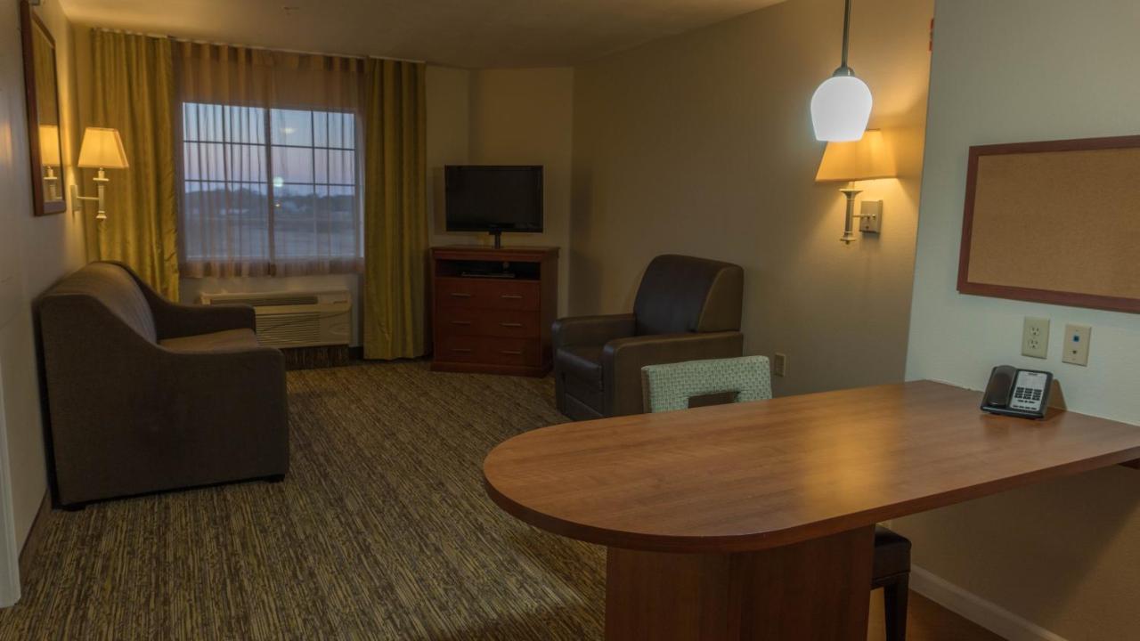 One-Bedroom King Suite at Candlewood Suites ABILENE, an IHG Hotel