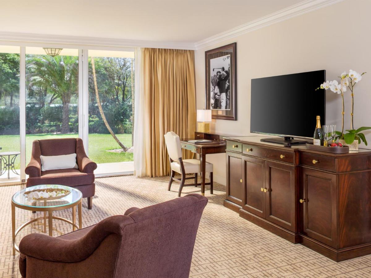 Deluxe One-Bedroom Suite with King Bed at Trump National Doral Miami