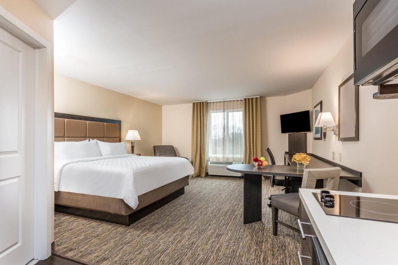 Studio Suite at Candlewood Suites Bensalem - Philadelphia Area, an IHG Hotel