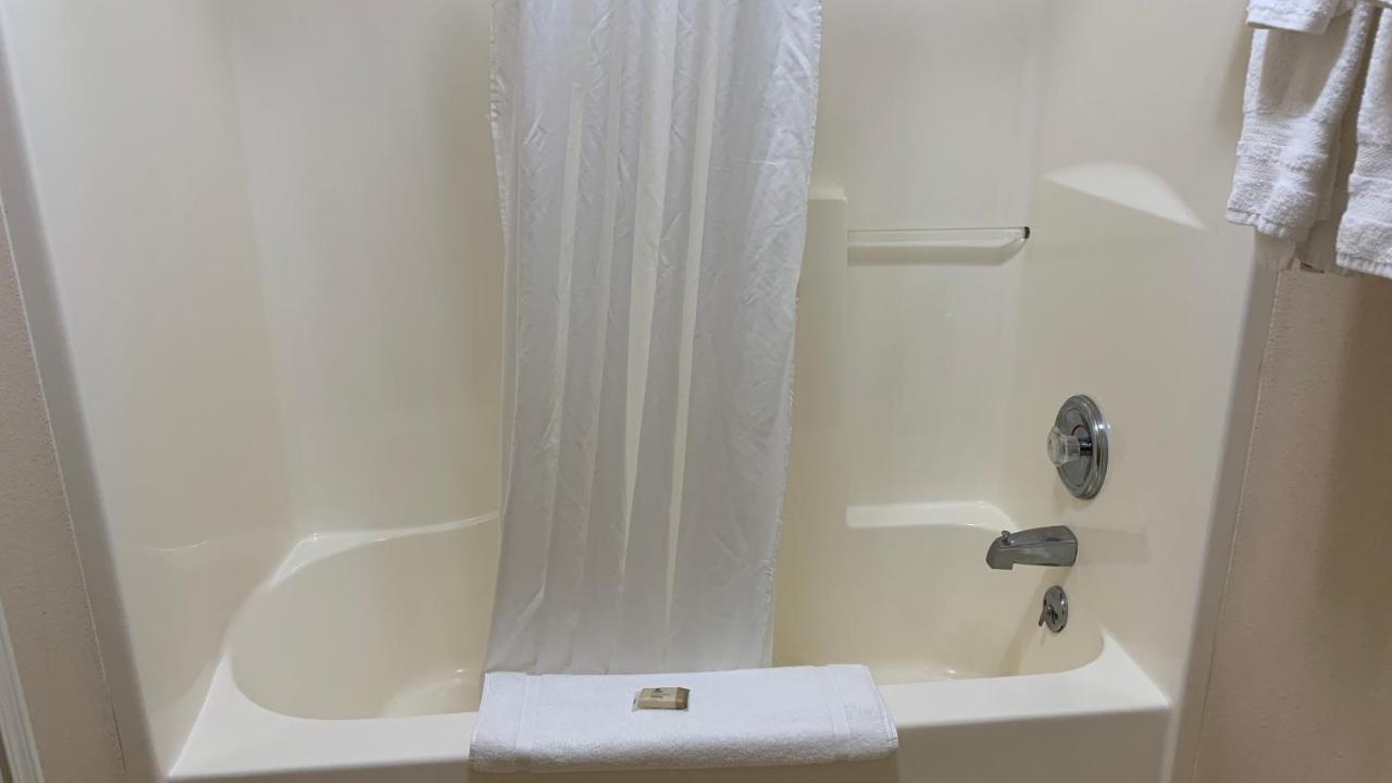 Junior Suite at Fairbridge Inn & Suites, Miles City