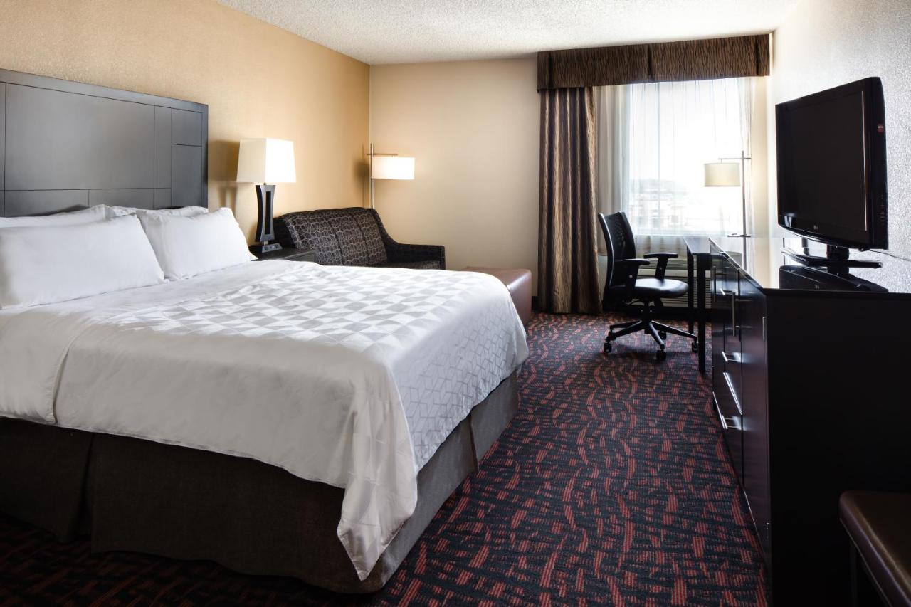 King Room with Sofa Bed at Holiday Inn Wichita East I-35, an IHG Hotel