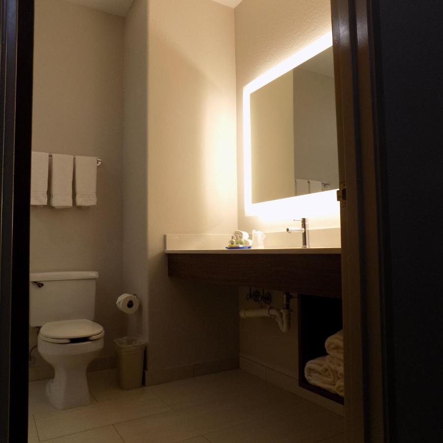Standard Queen Room with Two Queen Beds and Accessible Tub at Holiday Inn Express Hotel & Suites Mission-McAllen Area, an IHG Hotel
