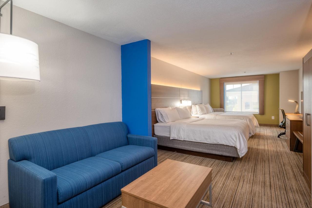 Queen Room with Two Queen Beds Suite - Non-Smoking at Holiday Inn Express Hotel & Suites Greenville by IHG