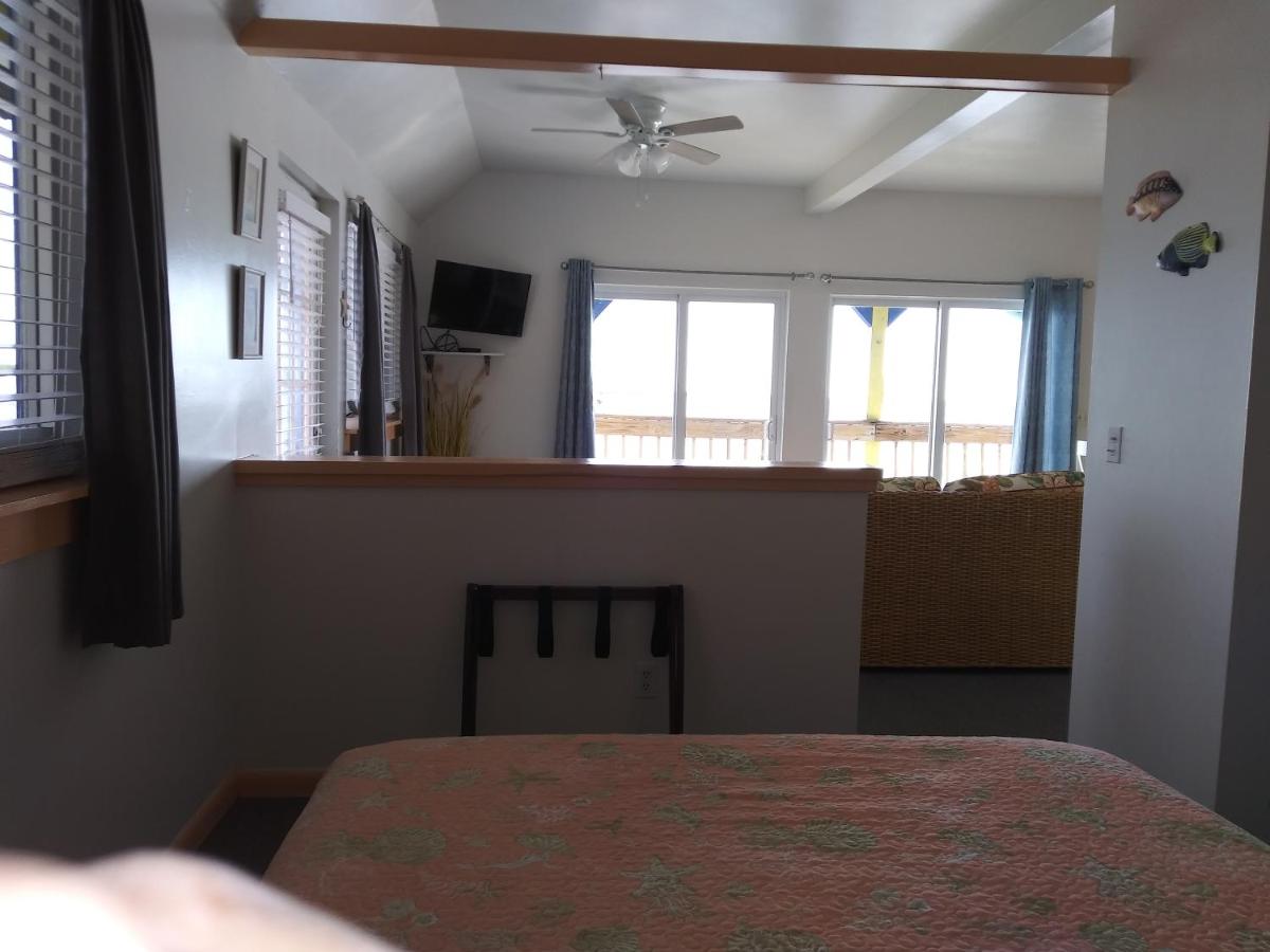 Deluxe Queen Studio at Bridgewater Inn