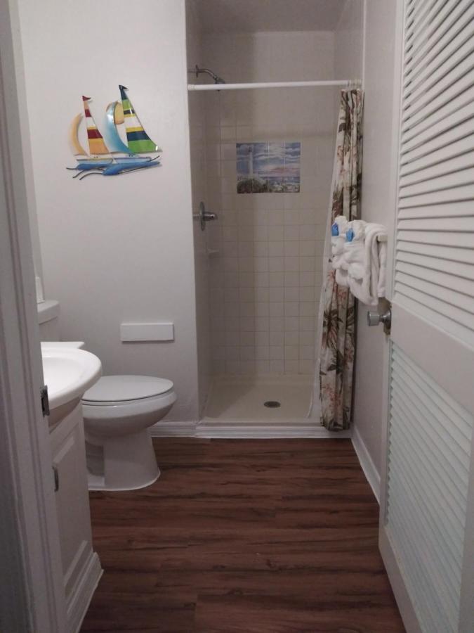 Standard Room with Waterview at Bridgewater Inn