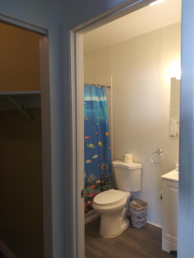 Deluxe King Suite at Bridgewater Inn
