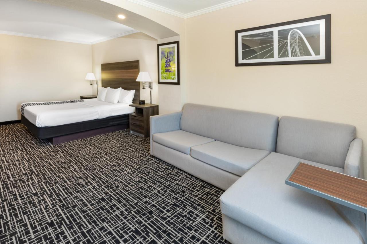 Deluxe King Suite - Non-Smoking at La Quinta Inn & Suites by Wyndham Garland Harbor Point