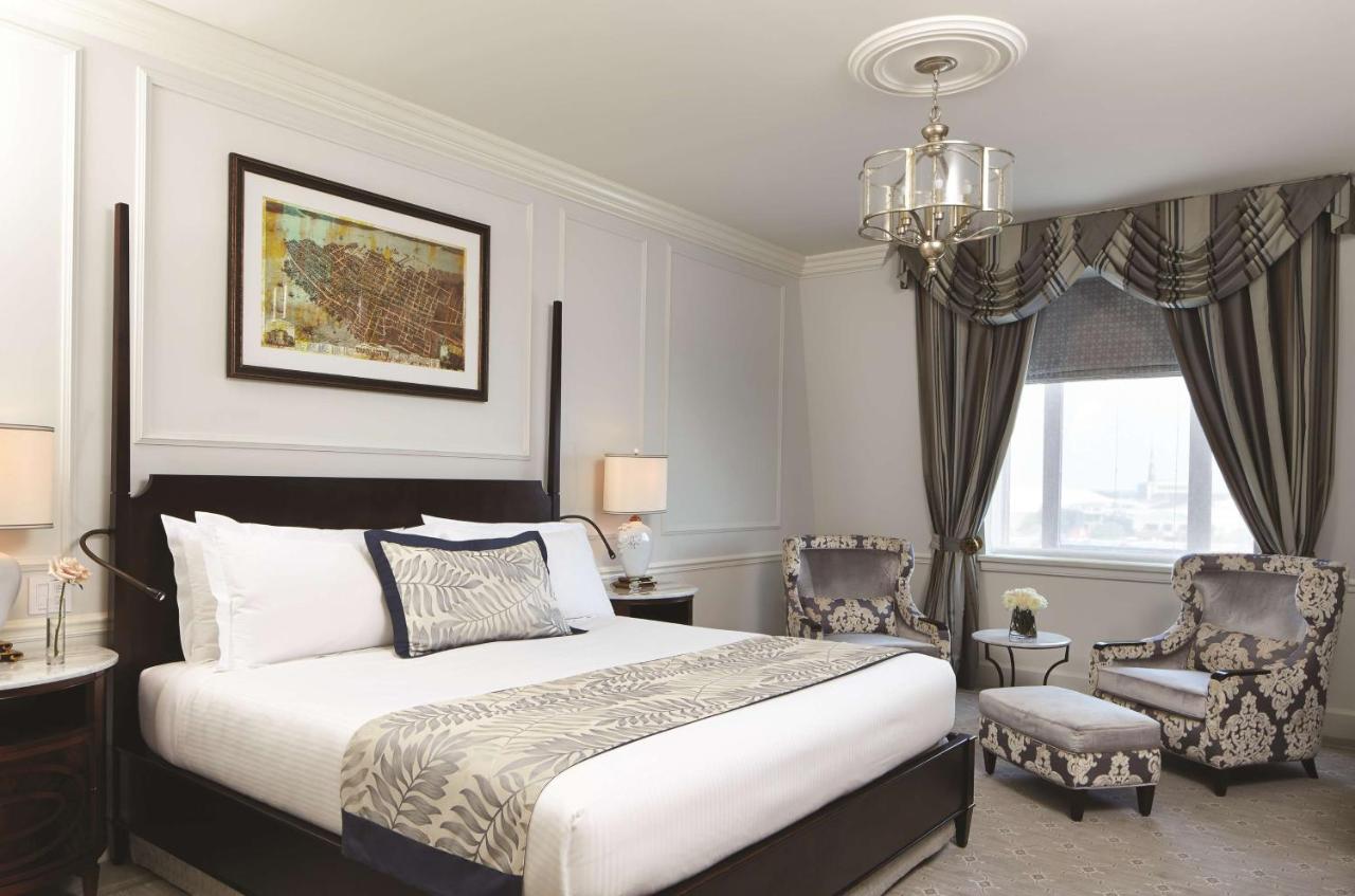 Club Premier at The Charleston Place