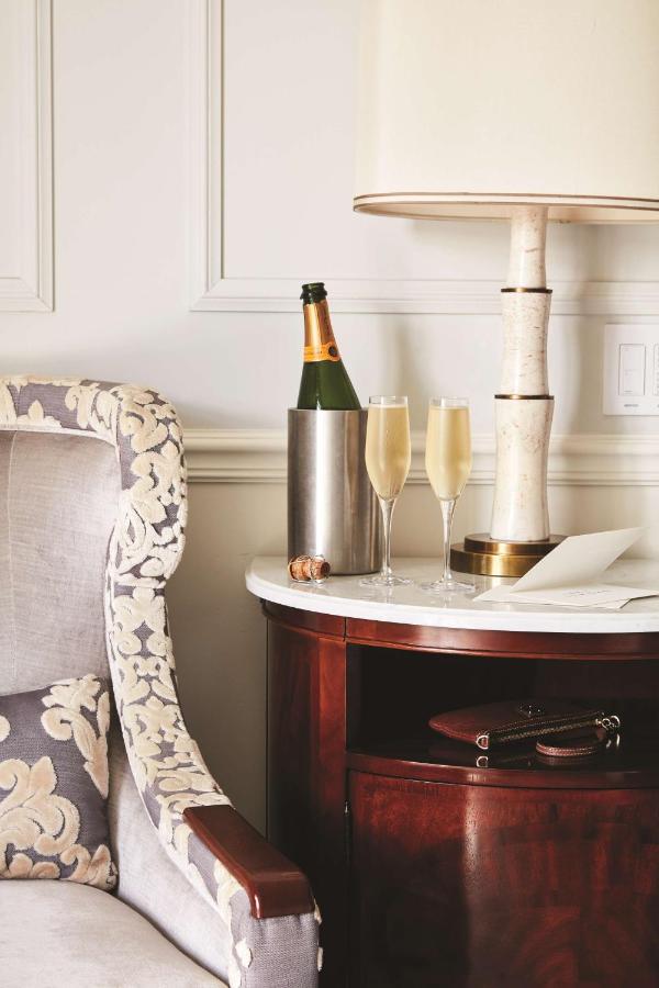Club Premier at The Charleston Place