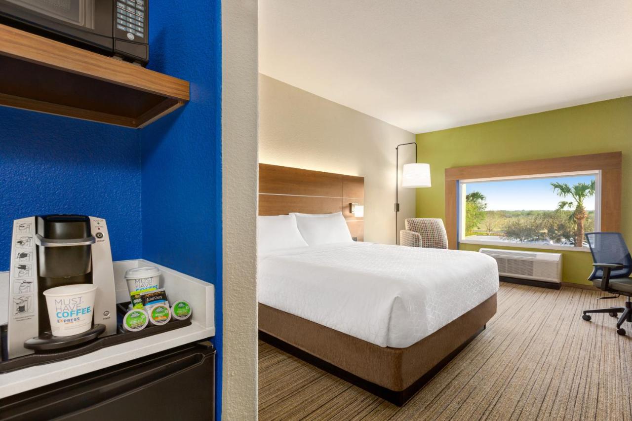 King Room - Non-Smoking at Holiday Inn Express Hotel & Suites Mission-McAllen Area, an IHG Hotel