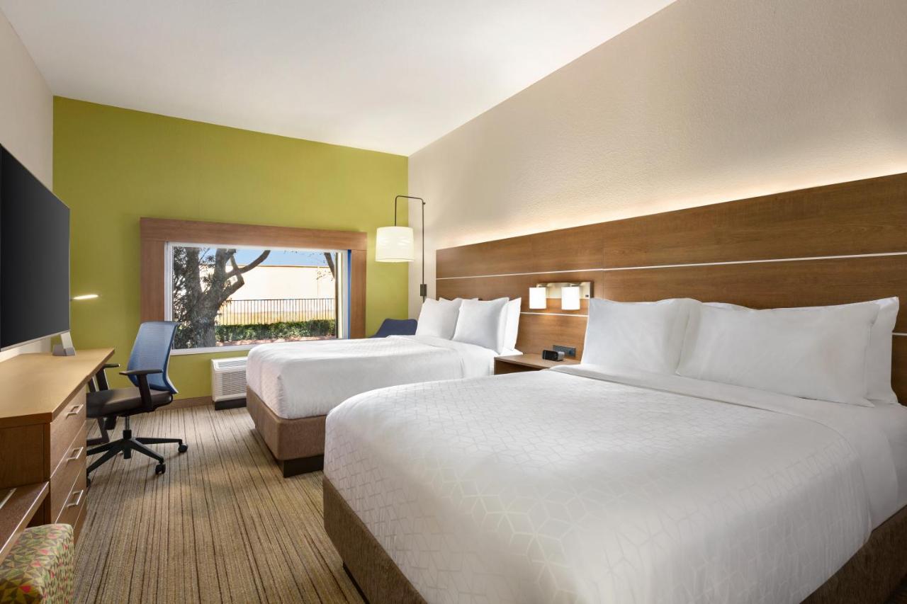 Queen Room - Non-Smoking at Holiday Inn Express Hotel & Suites Mission-McAllen Area, an IHG Hotel