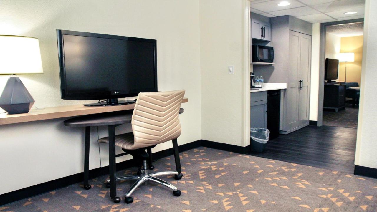 King Room with Sofa Bed at Holiday Inn & Suites Overland Park-Conv Ctr by IHG