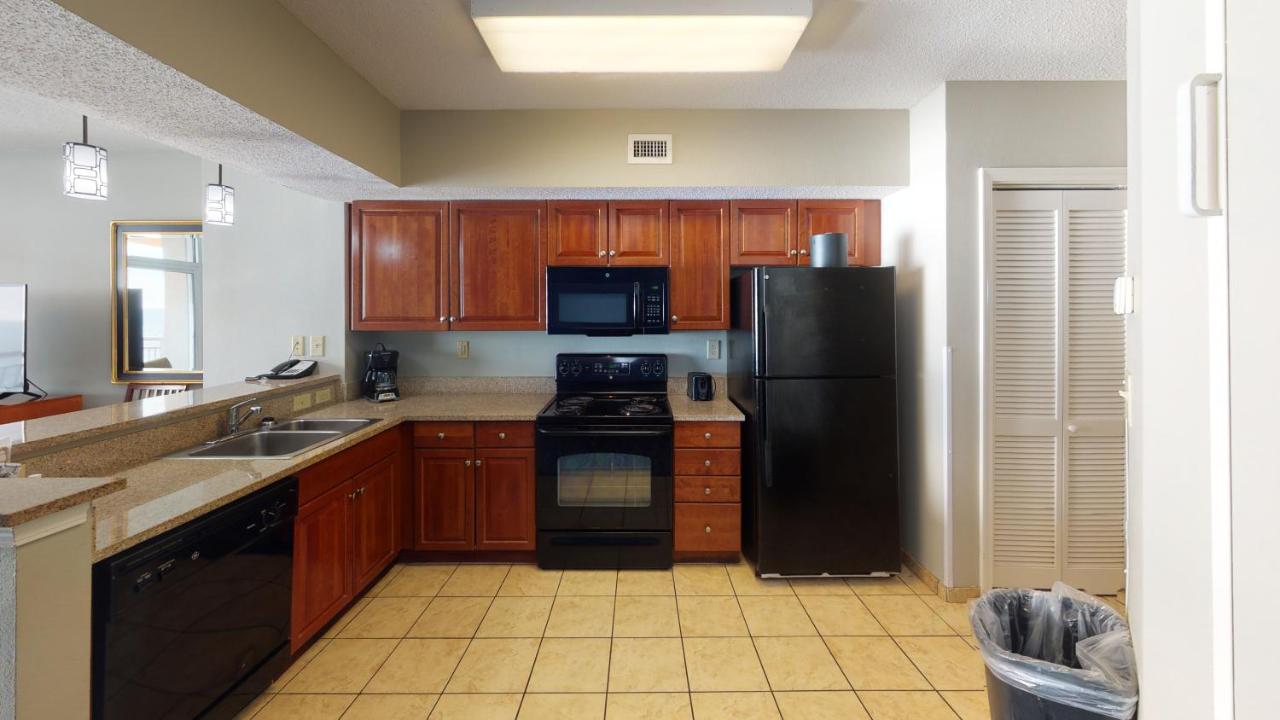 Oceanfront Queen Suite at Dunes Village Resort