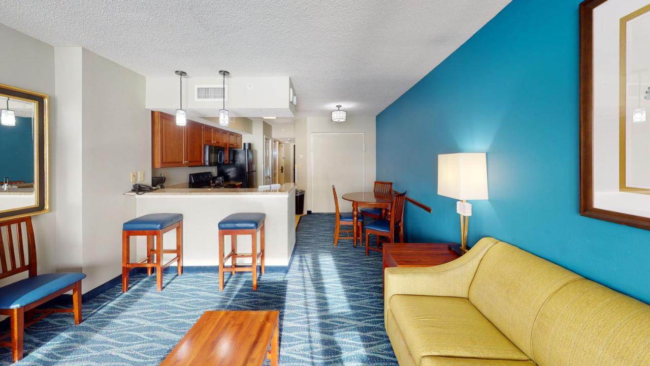 Oceanfront Queen Suite at Dunes Village Resort