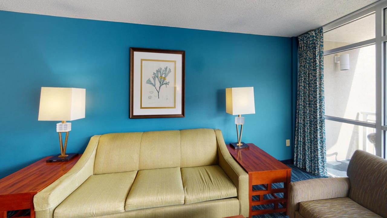 Angle Ocean Front Three-Bedroom Suite with Partial View at Dunes Village Resort