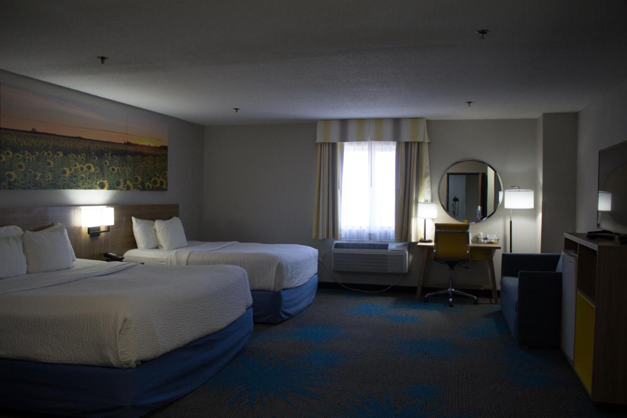 Deluxe King Suite at Days Inn by Wyndham Colby