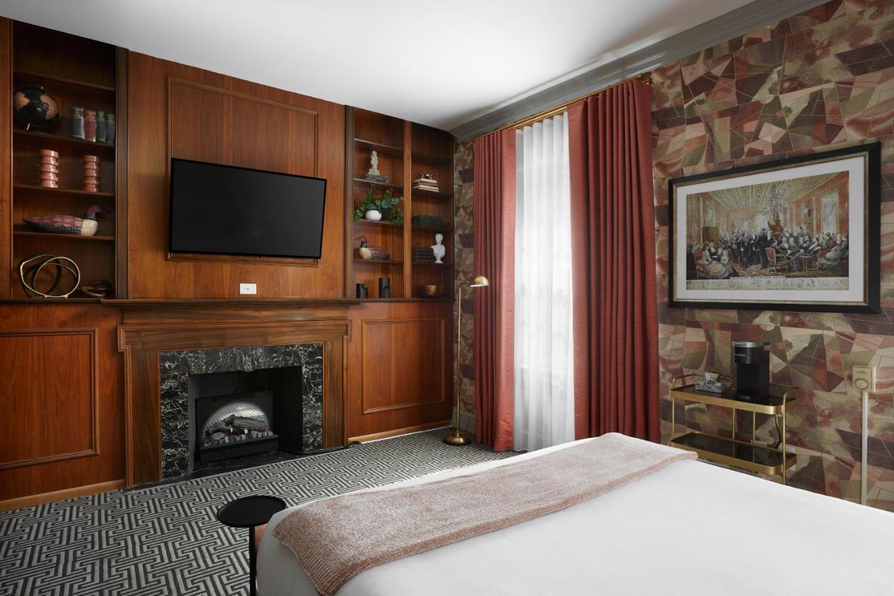 The Salon at The Franklin on Rittenhouse, A Boutique Hotel