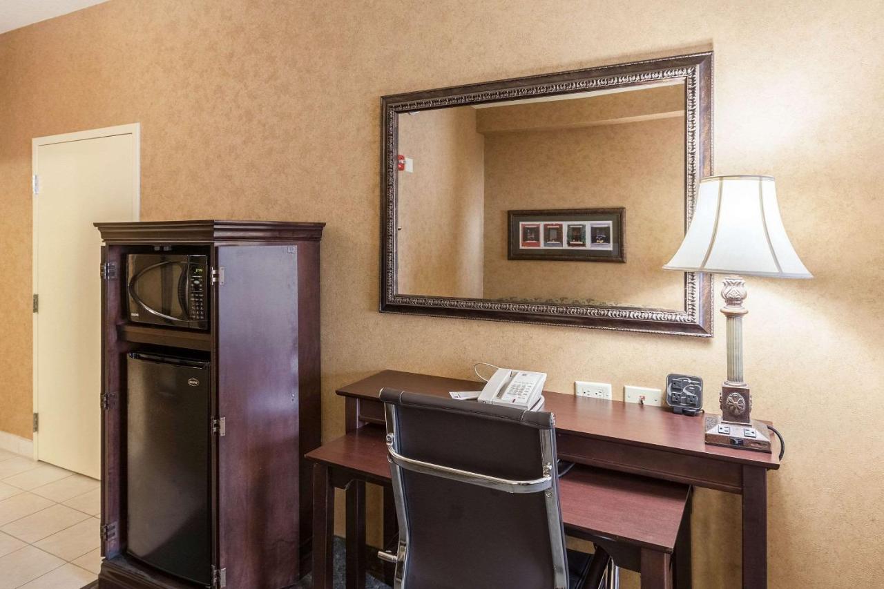 Queen Room with Two Queen Beds at Comfort Suites Alamo - Riverwalk