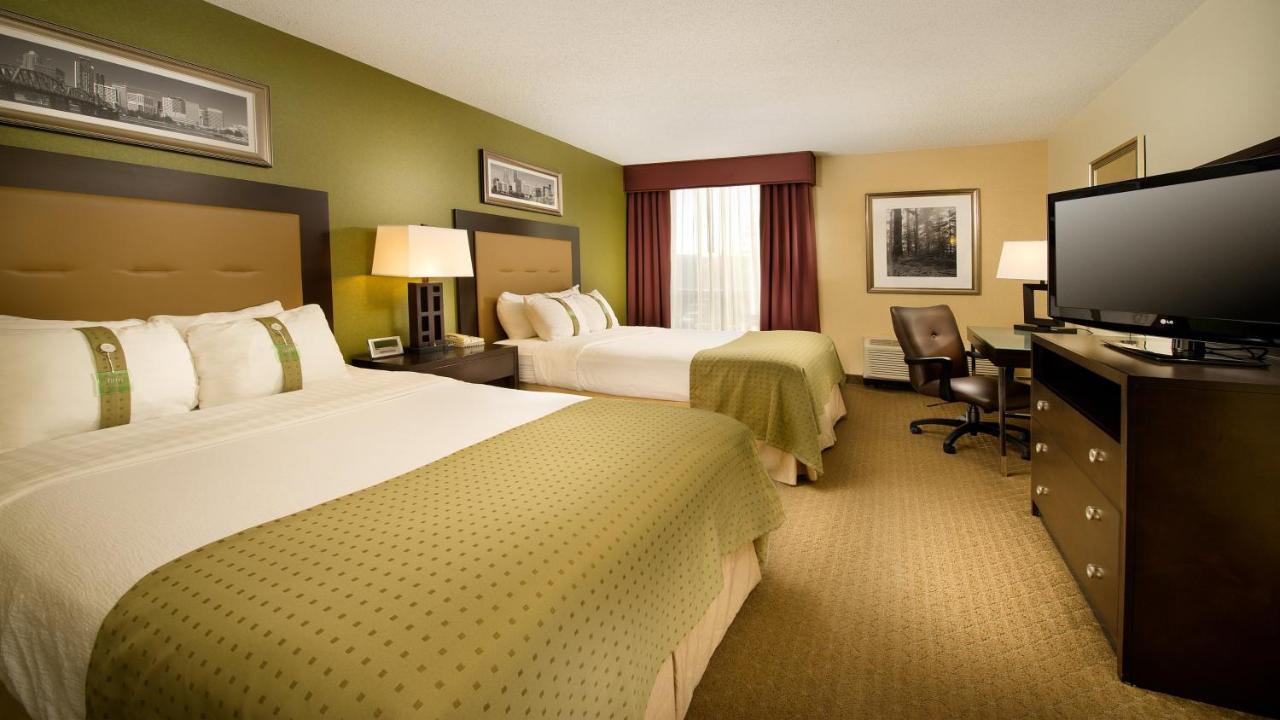 Double Room at Holiday Inn Airport - Portland by IHG
