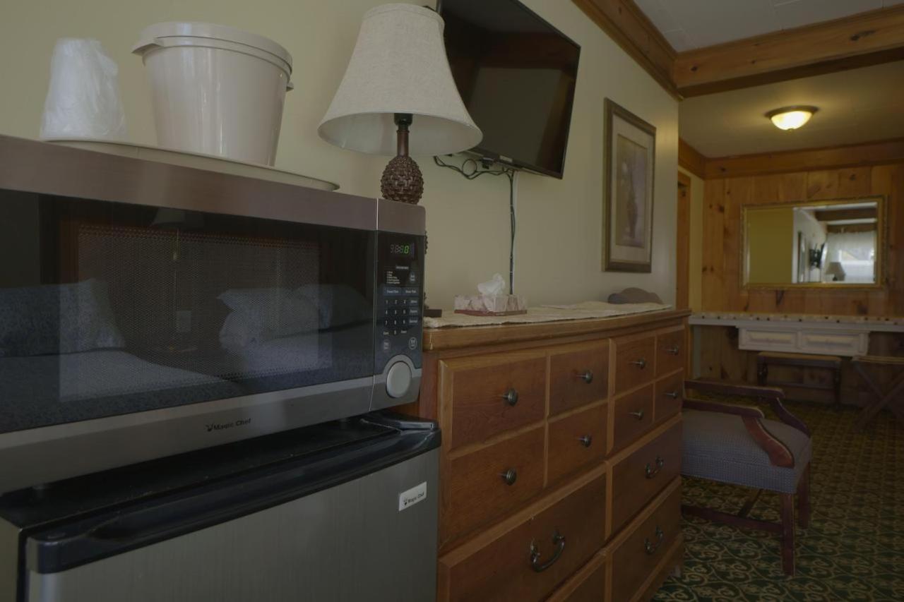 Betty Doon Hotel
