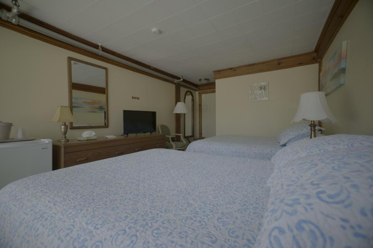 Deluxe Double Room at Betty Doon Hotel