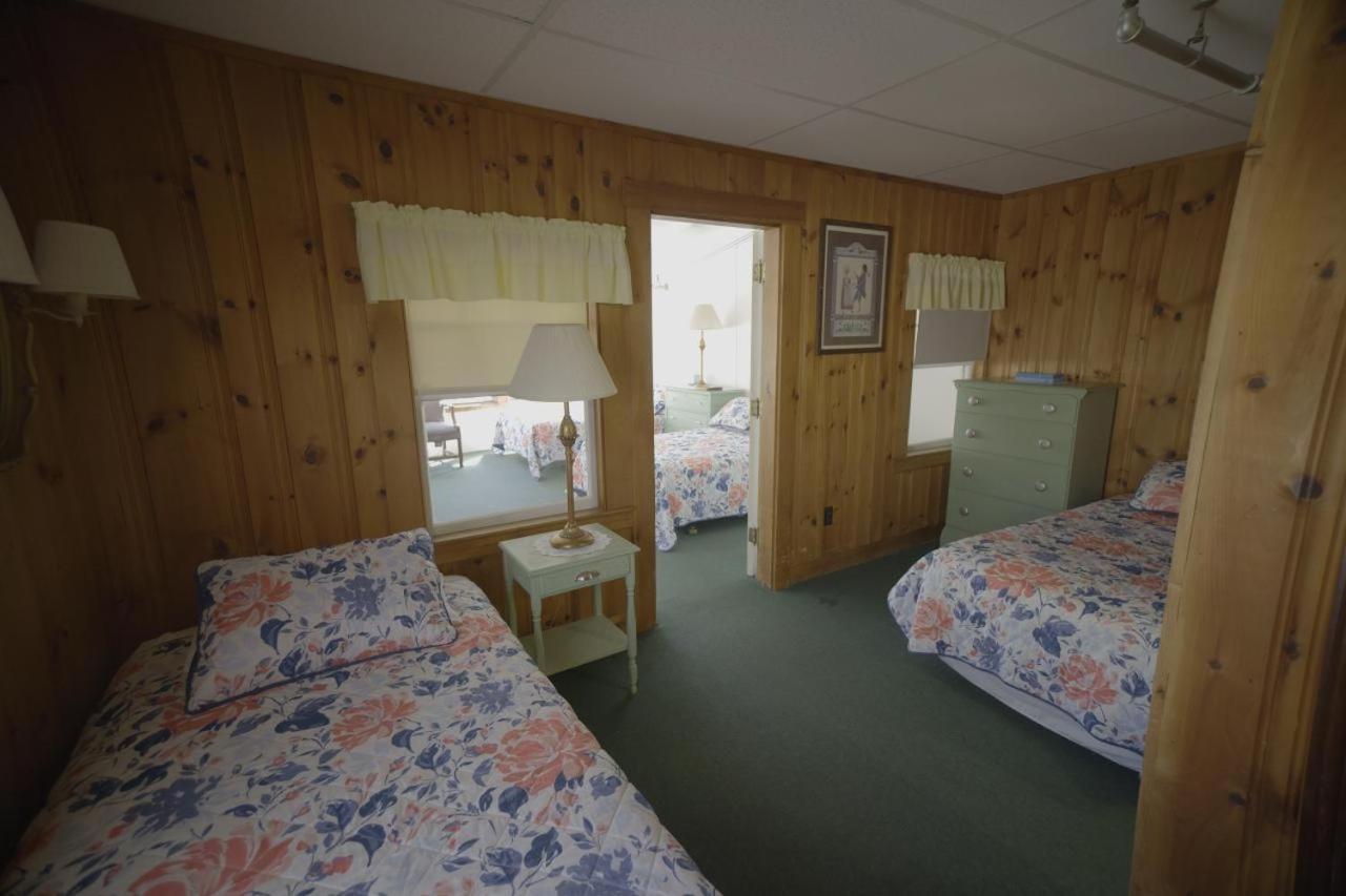 Betty Doon Hotel
