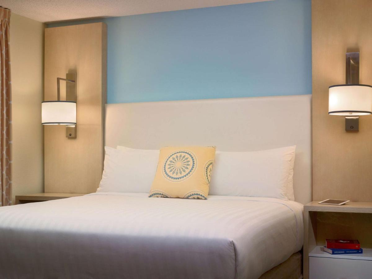 Apartment at Sonesta ES Suites Auburn Hills Detroit