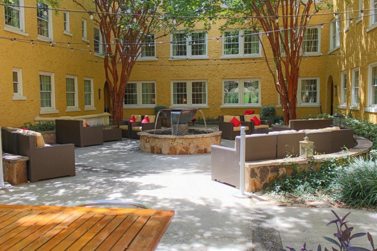 | Artmore Hotel - Midtown