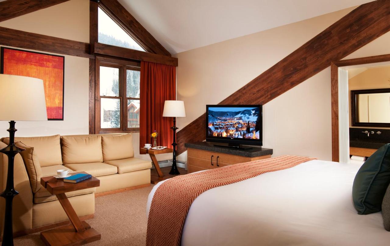 Deluxe King Room at The Osprey at Beaver Creek, a RockResort, by Vail Resorts