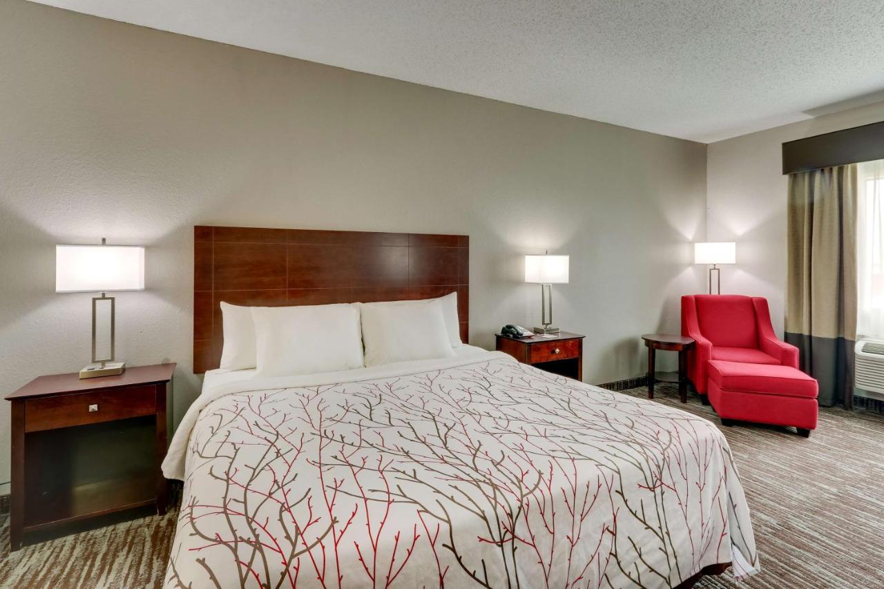 King Room - Non-Smoking at Best Western Plus University Inn & Suites