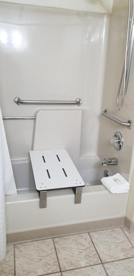 Queen Room - Accessible/Non-Smoking at Quality Inn & Suites New Castle