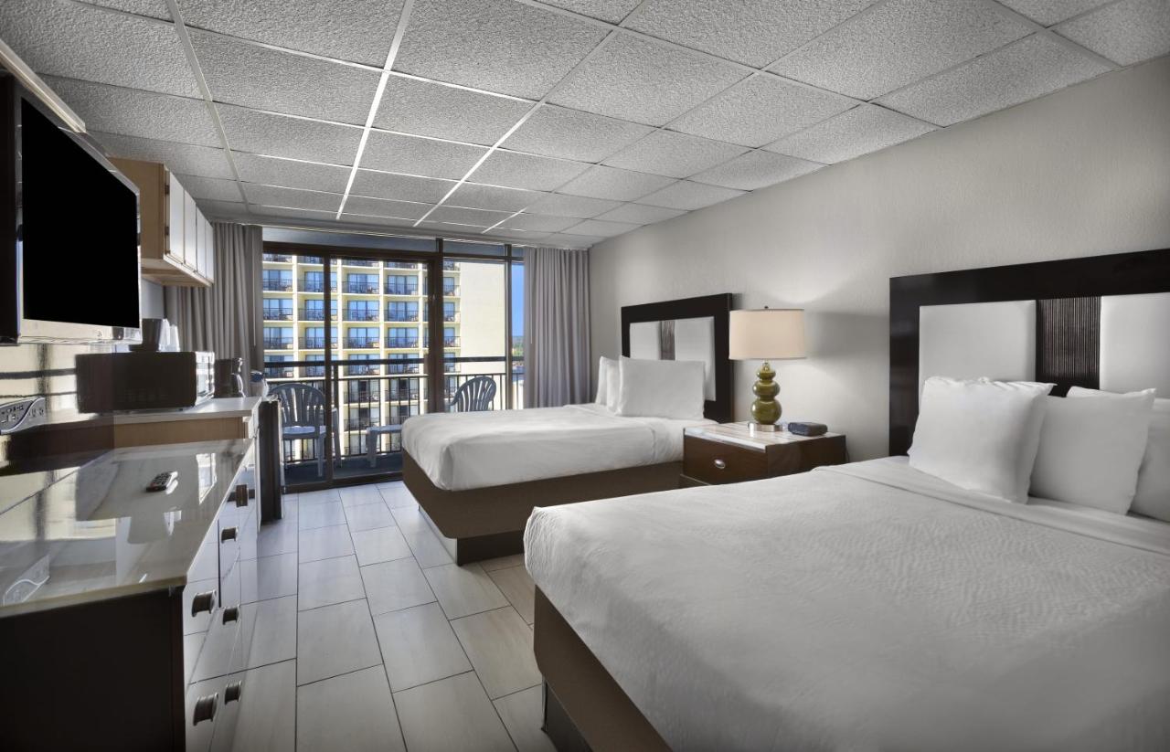 Double Room with Two Double Beds and Ocean View at hotel BLUE