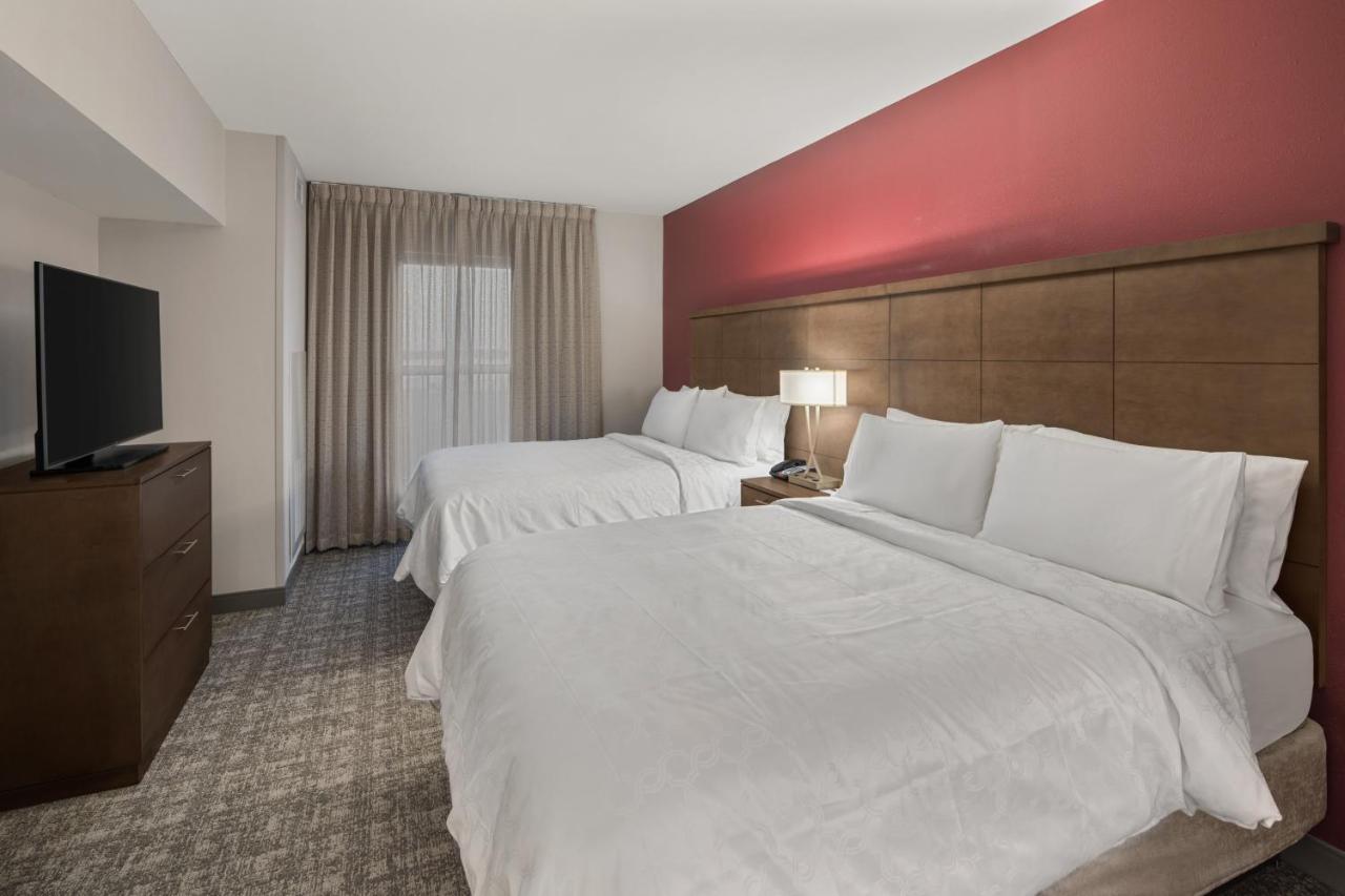 One-Bedroom Queen Suite - Hearing Accessible - Non-Smoking at Staybridge Suites Florence - Civic Center, an IHG Hotel