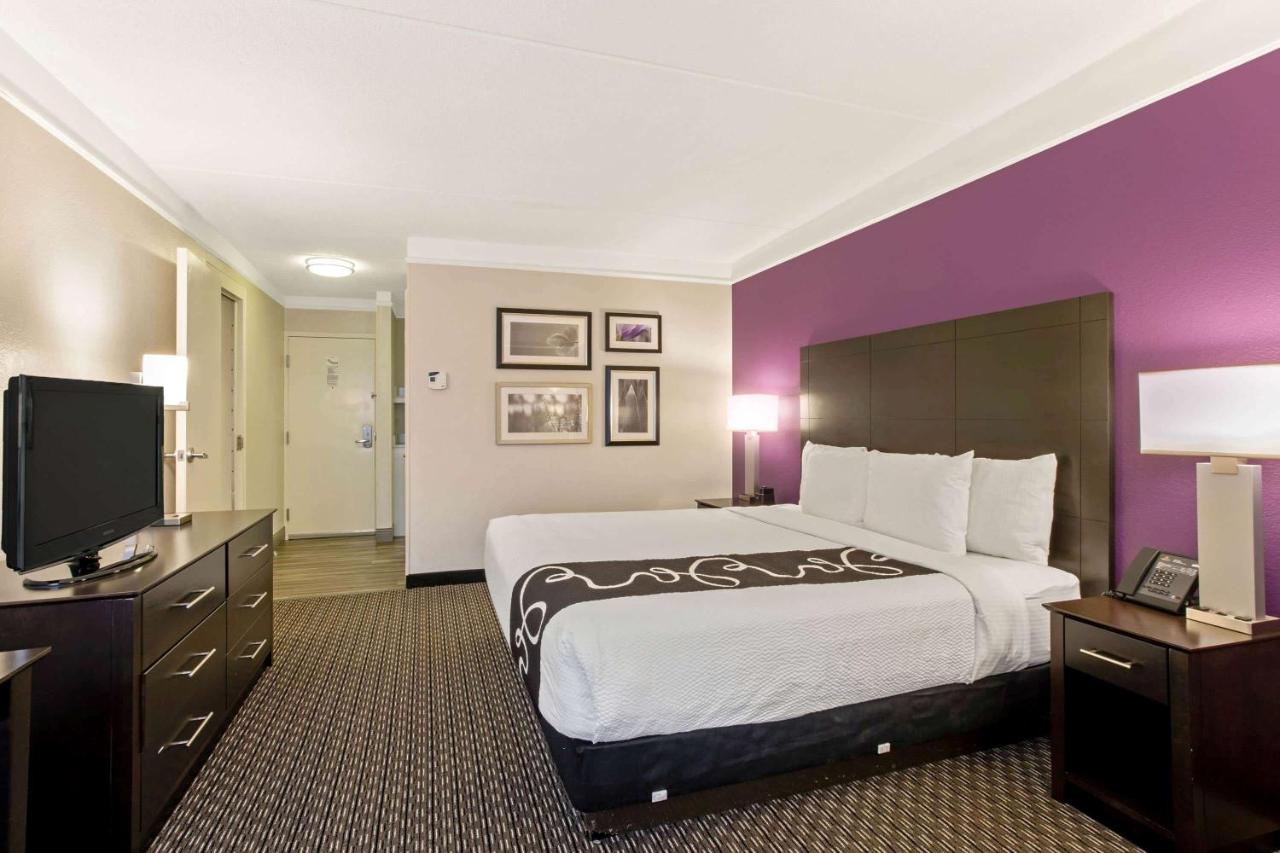 King Studio with Sofa Bed at La Quinta Inn & Suites by Wyndham Boston-Andover