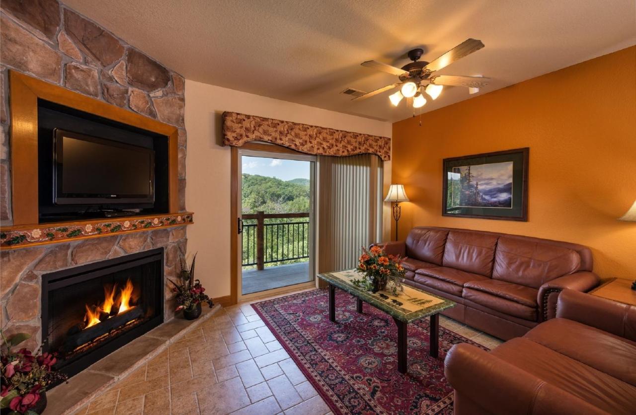 Grand One-bedroom Villa with Sofa Bed at Westgate Branson Woods Resort and Cabins