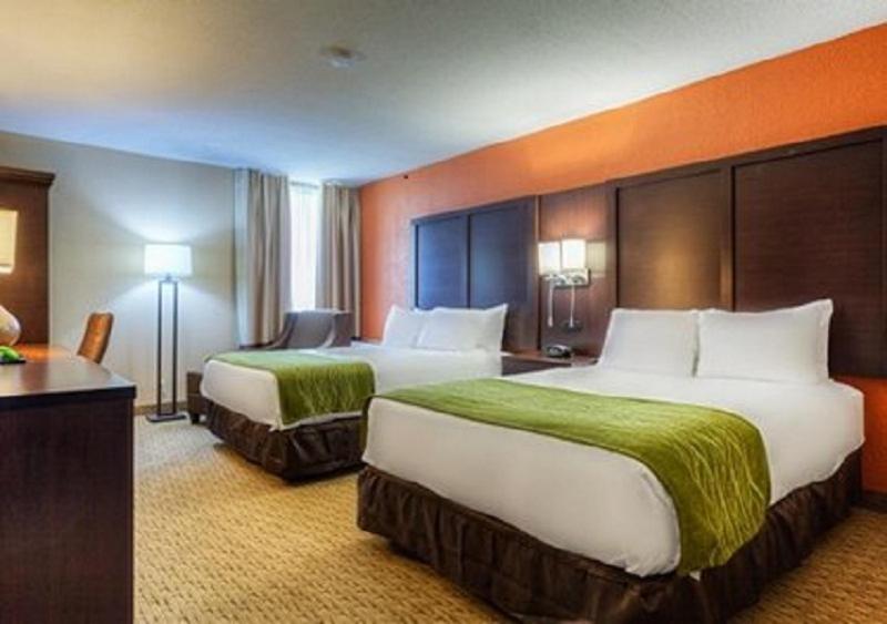 Room #52049811 at Comfort Inn & Suites Evansville Airport