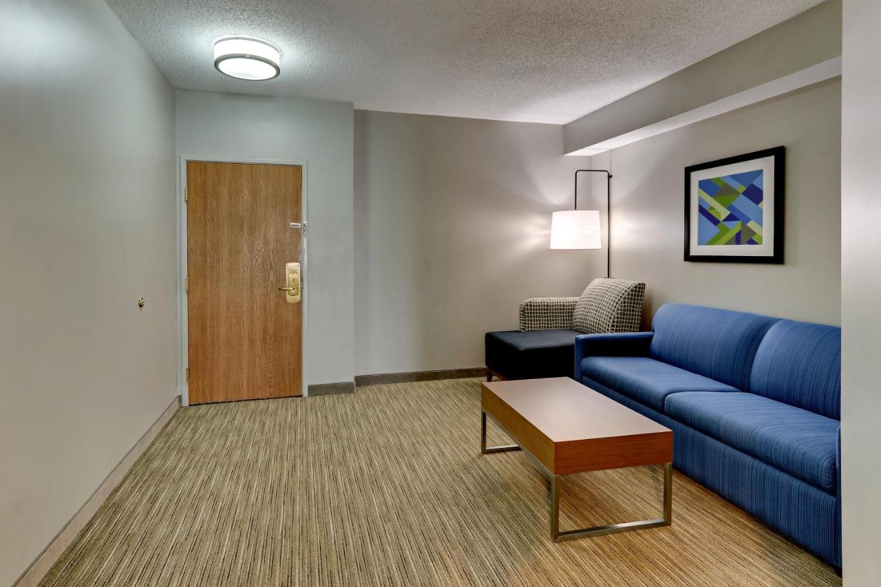 Queen Room with Two Queen Beds Suite - Non-Smoking at Holiday Inn Express Hotel & Suites Bad Axe, an IHG Hotel
