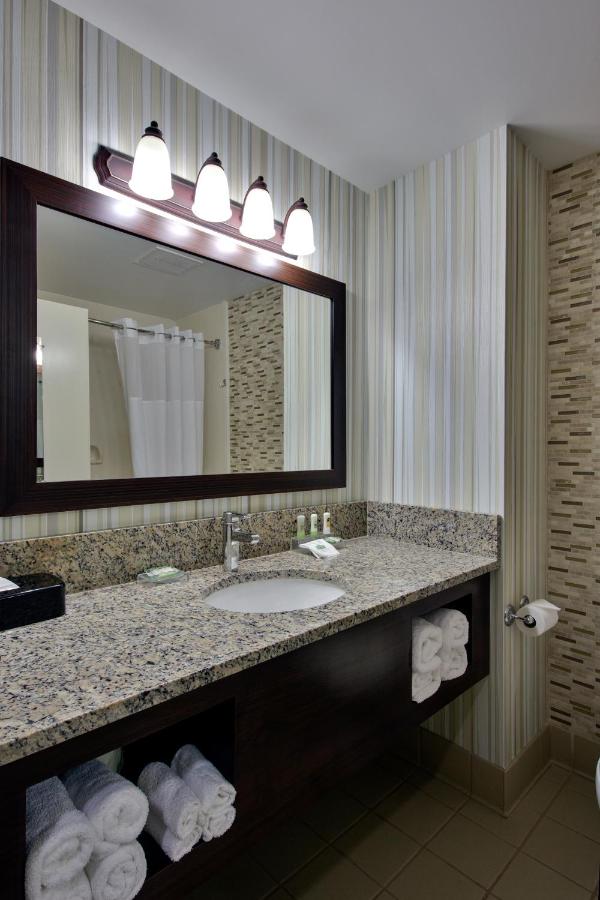 King Room - Non-Smoking at Country Inn & Suites by Radisson, Williamsburg Historic Area, VA