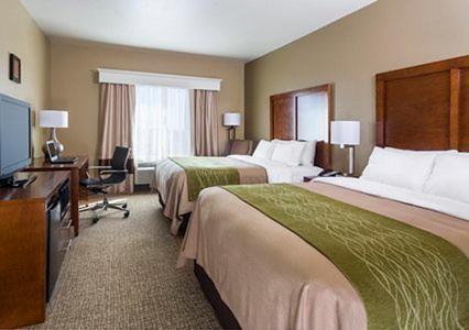 Queen Room with Two Queen Beds - Accessible/Non-Smoking at Comfort Inn Midland South I-20