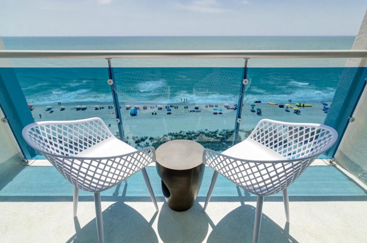 King Suite with Balcony at Crown Reef Beach Resort and Waterpark