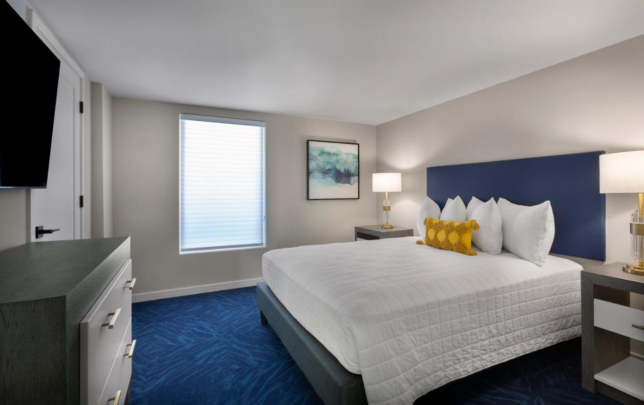 Two-Bedroom Suite at Crown Reef Beach Resort and Waterpark